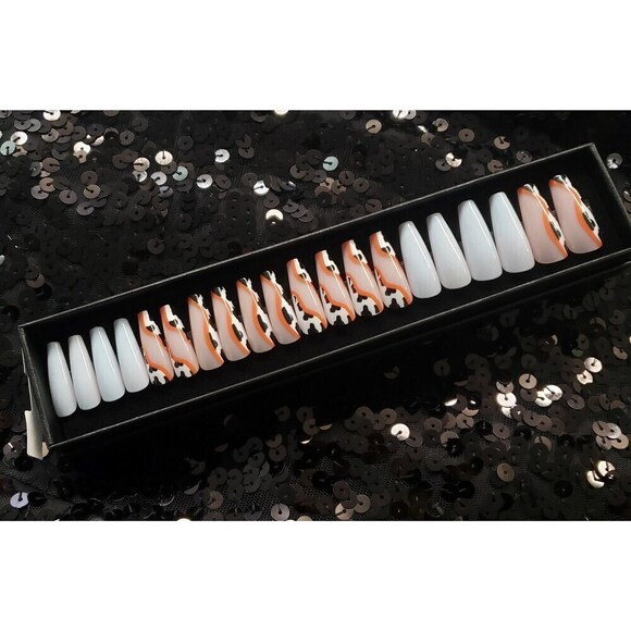 Exotica Press On Nail Set - Picture 2 of 2